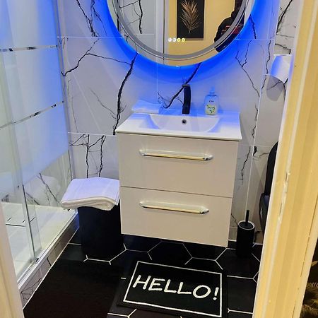 Appartement Moderne Vieille Ville Parking Gratuit 阿讷西 外观 照片